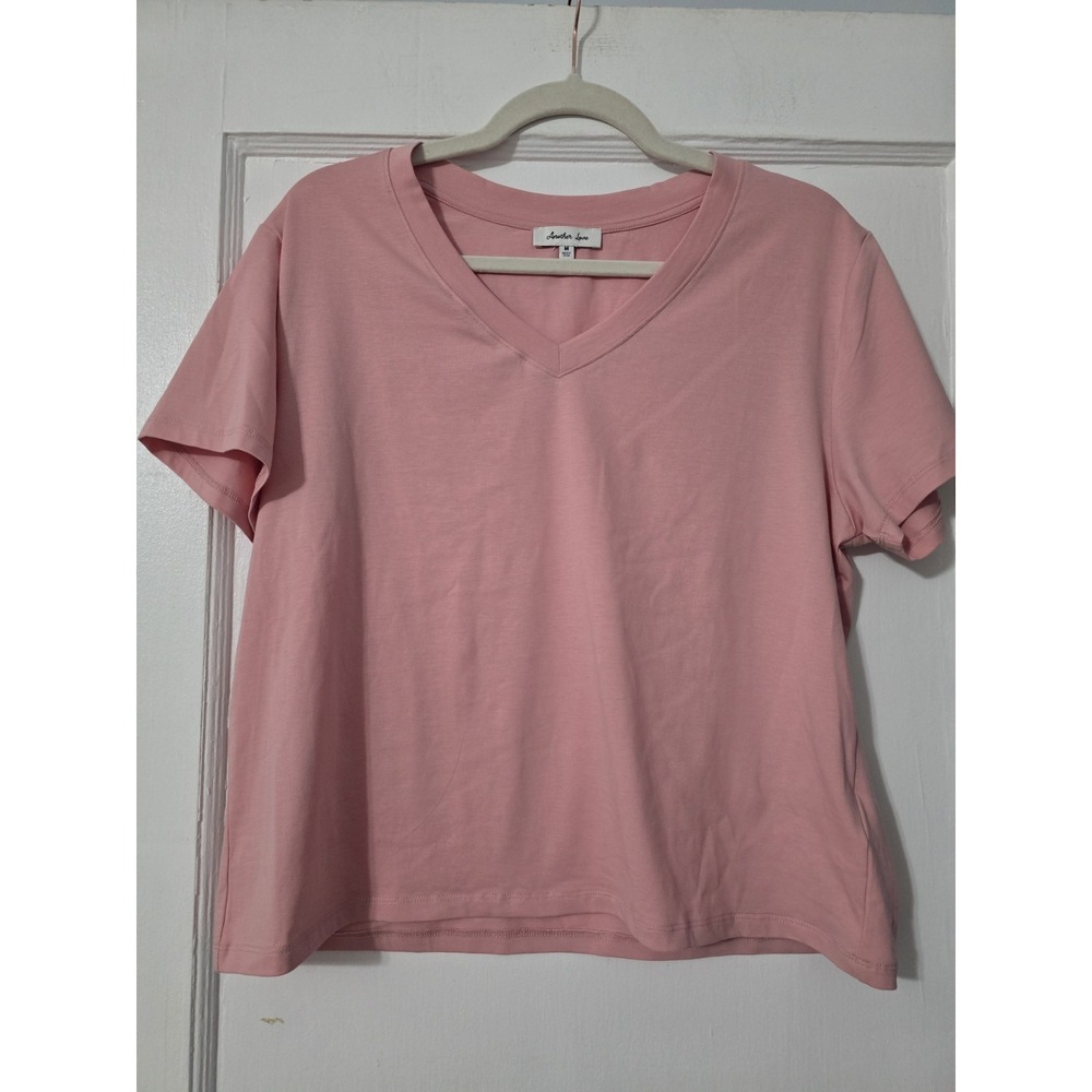 Another Love Pink Cropped Tshirt Size Medium